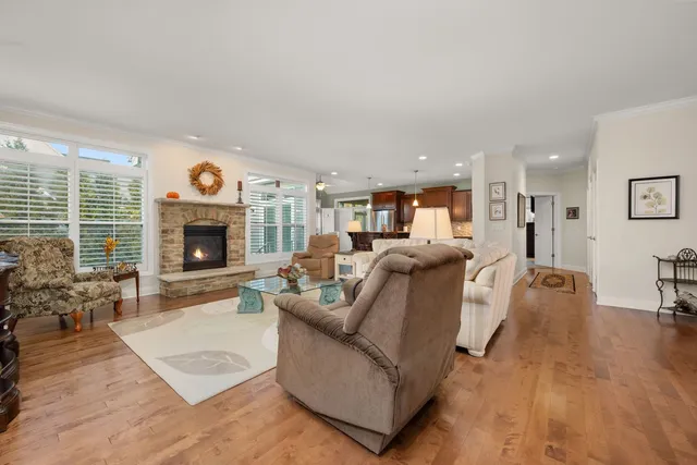 $674,000 | 39-w918 North Hathaway Lane, Geneva, IL 60134