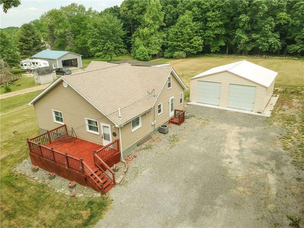 721 Twin Oaks Drive, New Castle, PA 16101 Compass