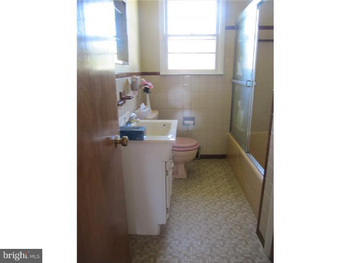 125 Ashbrook Road Cherry Hill, NJ 08034 - Photo 13 of 14