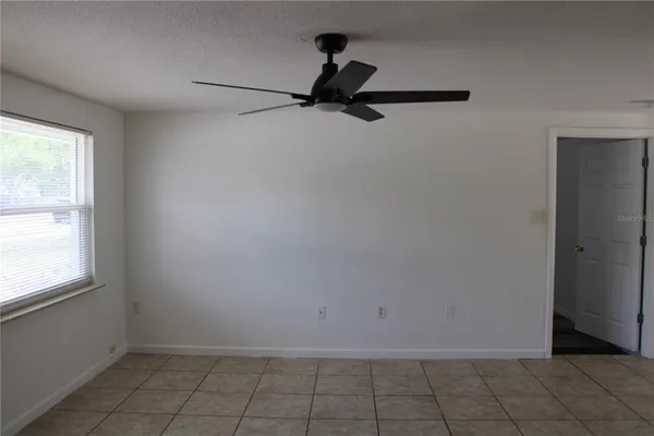 $2,195 | 3312 26th Street West, Bradenton, FL 34205