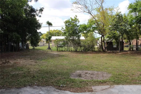 $2,195 | 3312 26th Street West, Bradenton, FL 34205