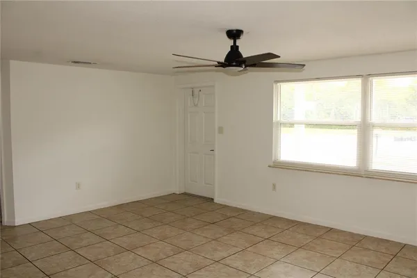 $2,195 | 3312 26th Street West, Bradenton, FL 34205