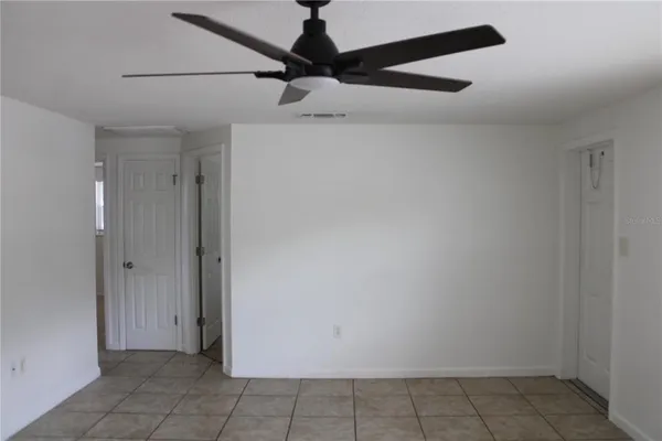 $2,195 | 3312 26th Street West, Bradenton, FL 34205