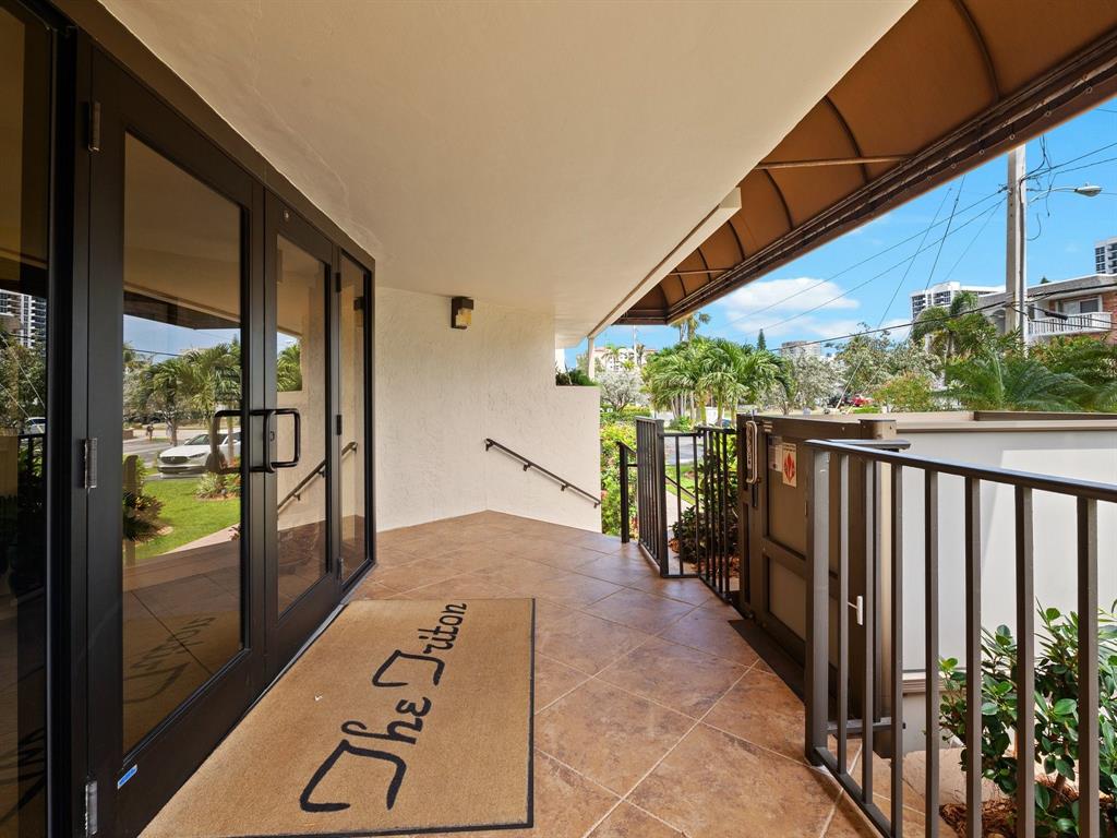 501 North Riverside Drive, Unit 601 Pompano Beach, FL 33062 - Photo 24 of 32 a view of balcony with wooden floor