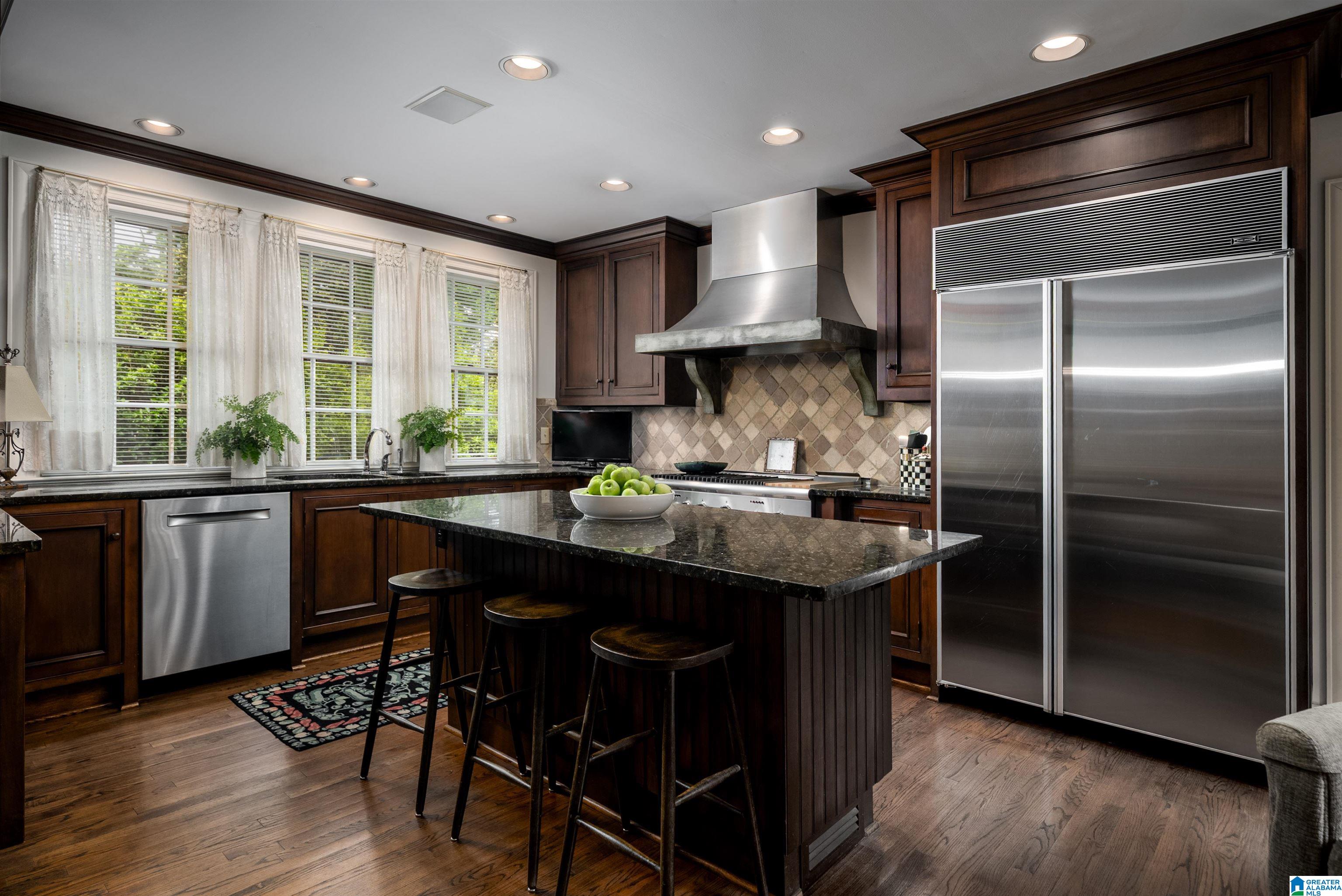 2724 Canterbury Road Birmingham, AL 35223 - Photo 23 of 93