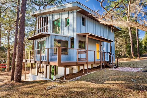 $1,097,000 | 123 Mason Lake Court, Hawthorne, FL 32640