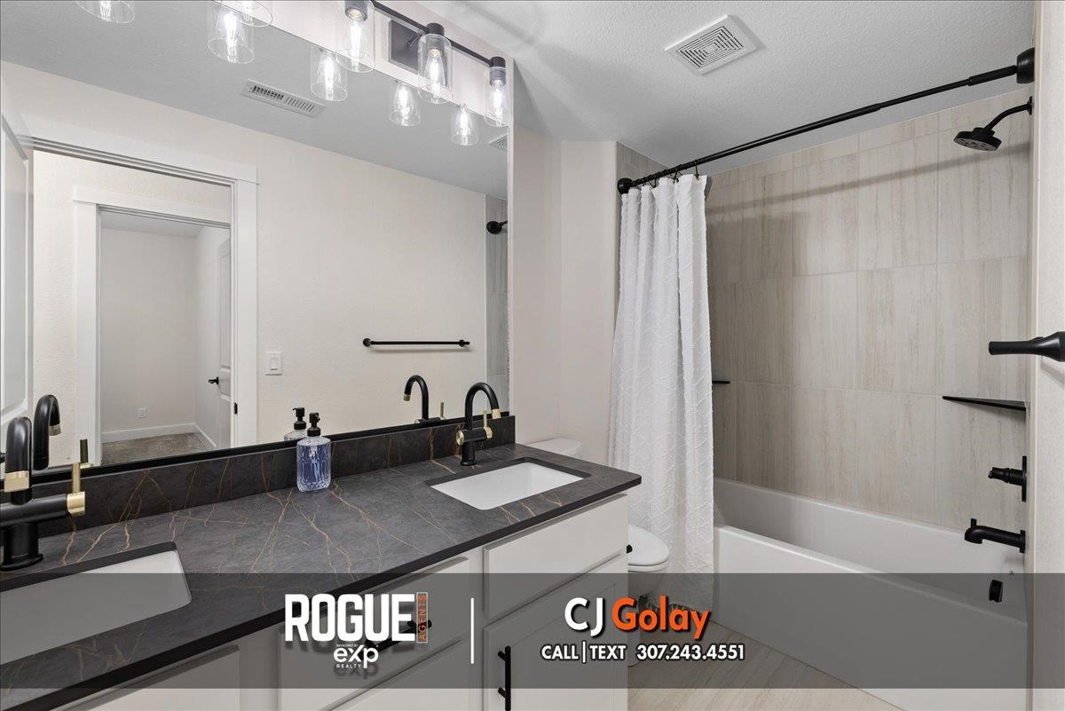2773 Laredo Way Casper, WY 82609 - Photo 32 of 44