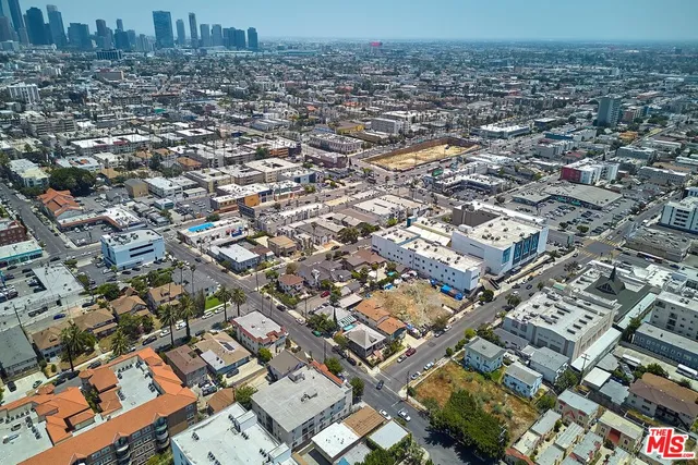 $1,556,000 | 964 South New Hampshire Avenue, Los Angeles, CA 90006