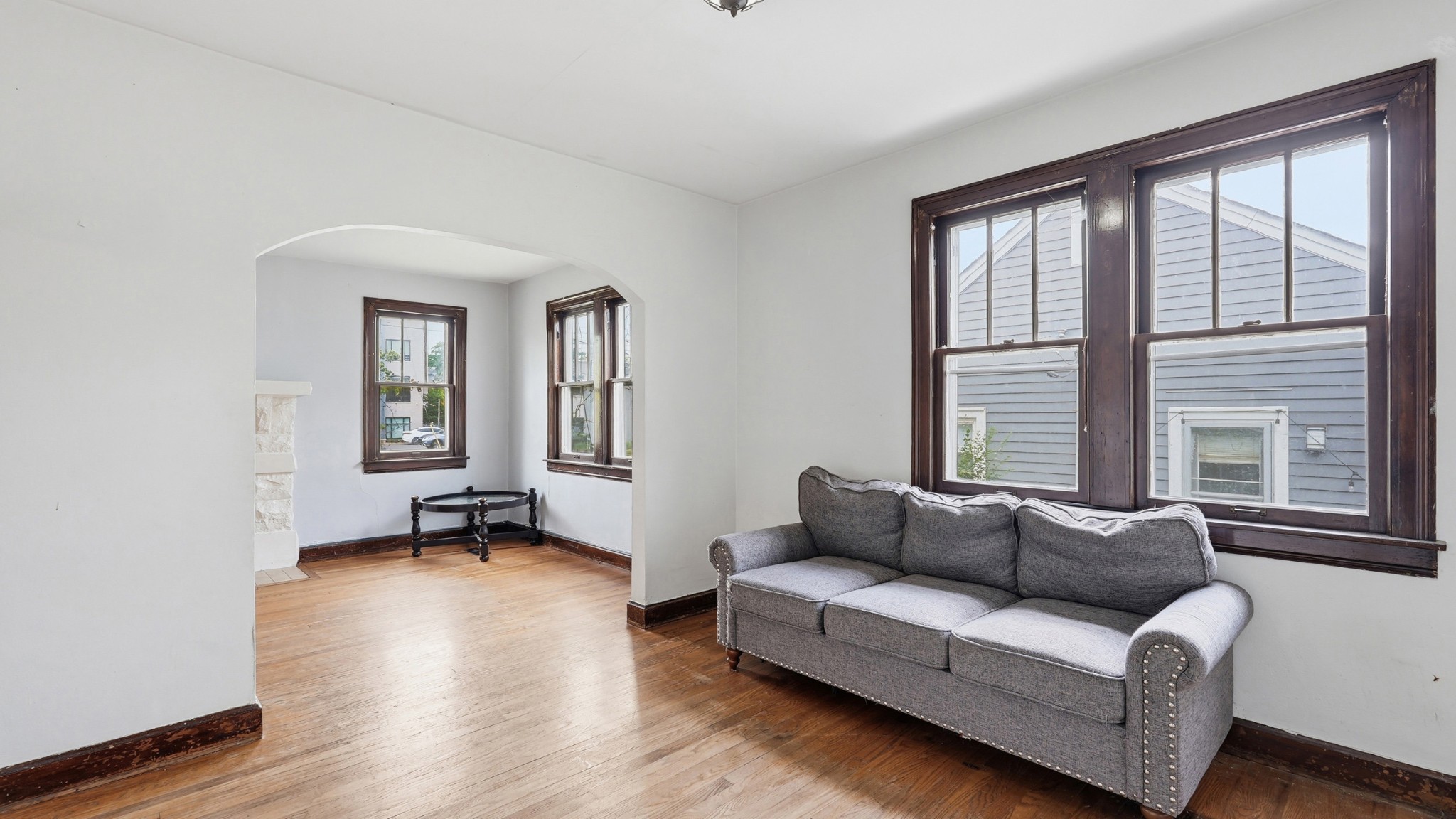 1603 Porter Road Nashville, TN 37206 - Photo 6 of 21 a living room with furniture and a window