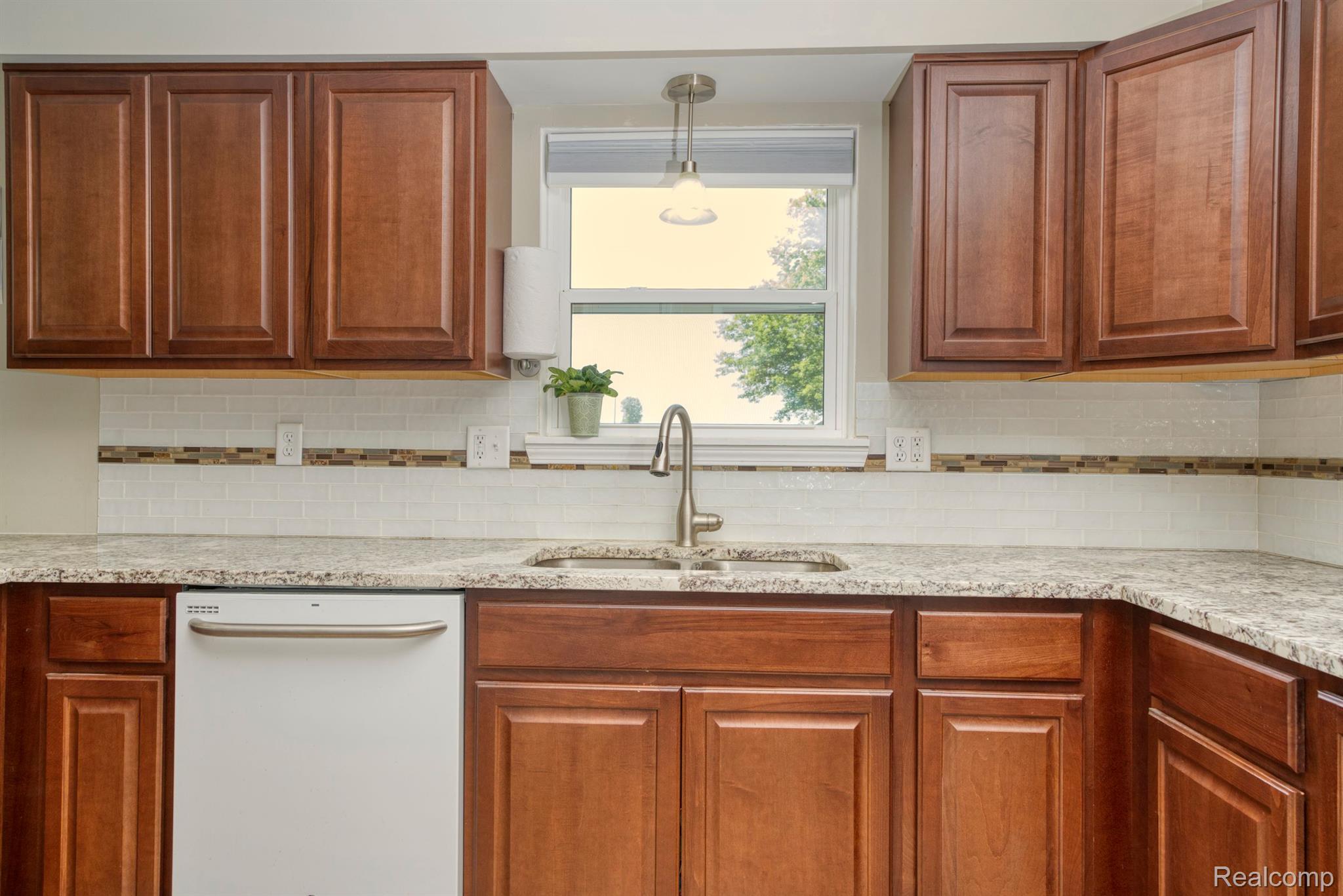 2493 West Britton Road Perry, MI 48872 - Photo 8 of 19 Gallery Image 8