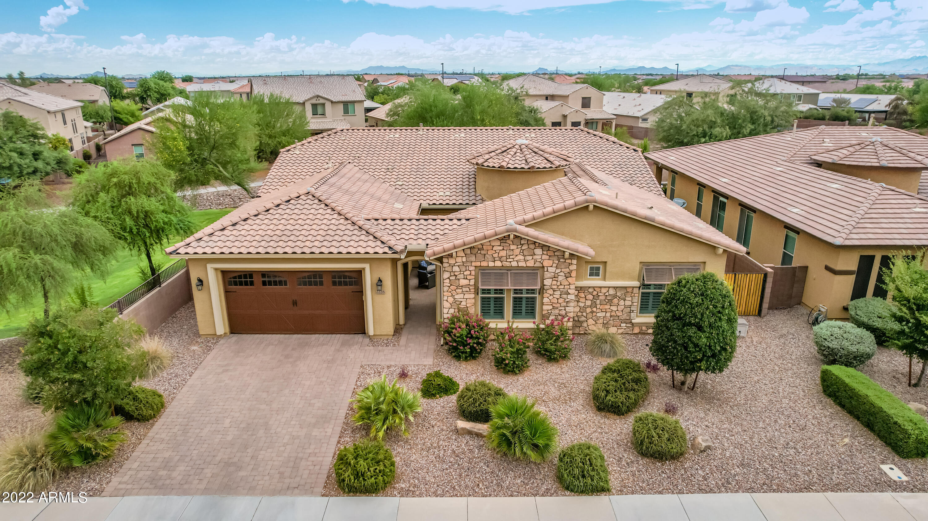 2226 East Saddlebrook Road Gilbert, AZ 85298 - Photo 64 of 84 64 - Saddlebrook 2226 Drone