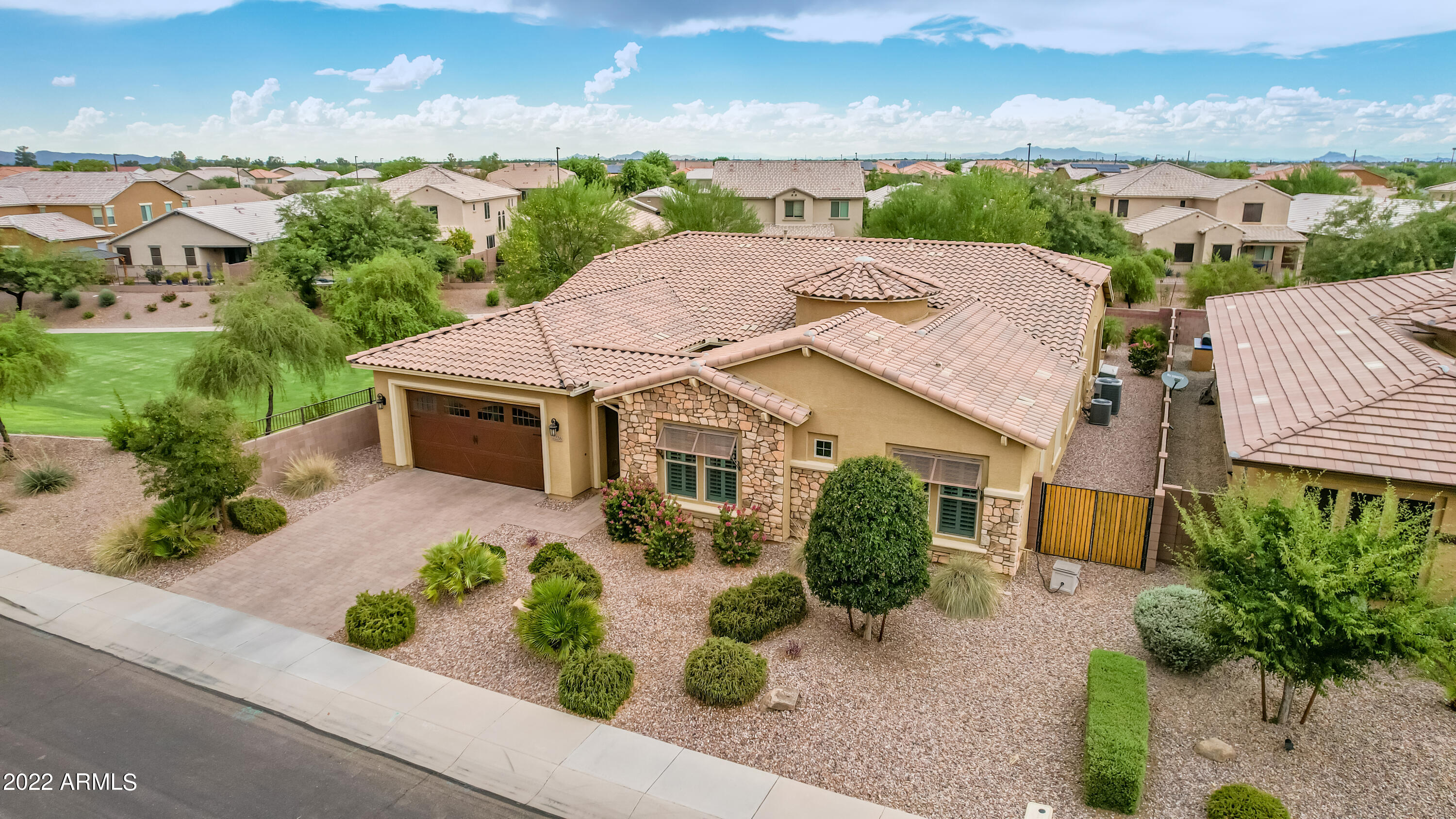2226 East Saddlebrook Road Gilbert, AZ 85298 - Photo 65 of 84 65 - Saddlebrook 2226 Drone