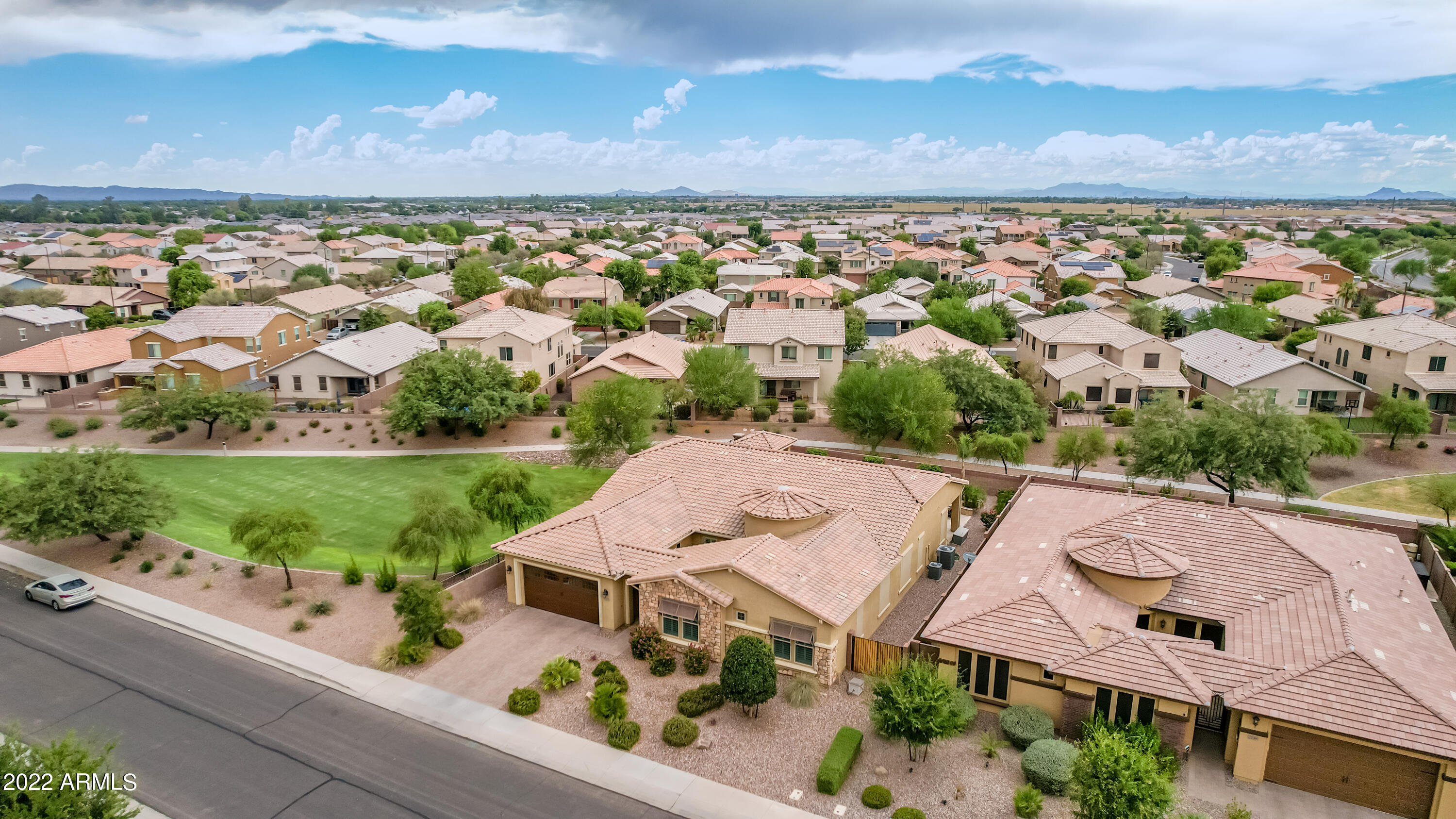 2226 East Saddlebrook Road Gilbert, AZ 85298 - Photo 67 of 84 67 - Saddlebrook 2226 Drone