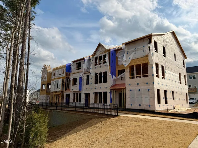 $329,000 | 111 Frosted Iris Lane, Unit 190, Garner, NC 27529