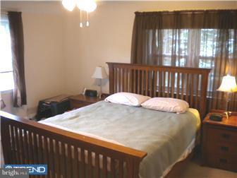 304 Gibbons Road Springfield, PA 19064 - Photo 5 of 12 Bedroom