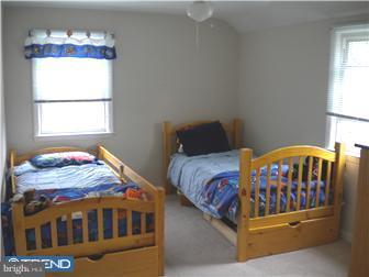 304 Gibbons Road Springfield, PA 19064 - Photo 6 of 12 Bedroom