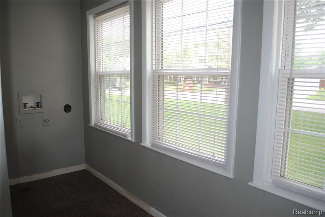 2445 North Custer Road Monroe, MI 48162 - Photo 9 of 16 DSC_0488.JPG
