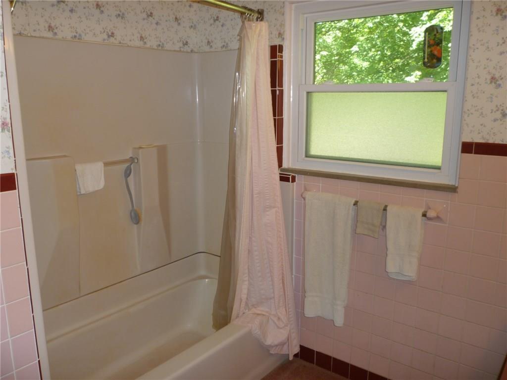4041 Roland Road Indianapolis, IN 46228 - Photo 14 of 22 Gallery Image 14