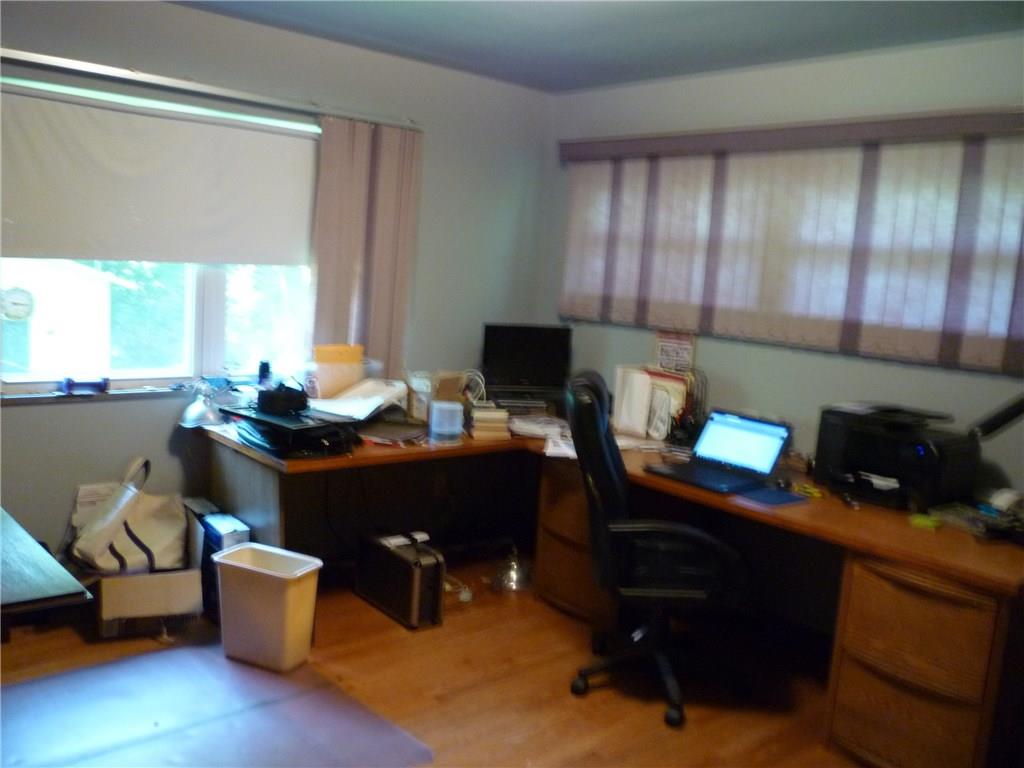 4041 Roland Road Indianapolis, IN 46228 - Photo 15 of 22 Gallery Image 15