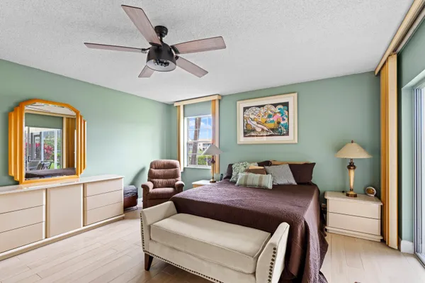 $299,000 | 14407 VÃa Royal, Unit 1, Delray Beach, FL 33446
