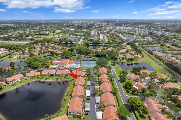 $299,000 | 14407 VÃa Royal, Unit 1, Delray Beach, FL 33446