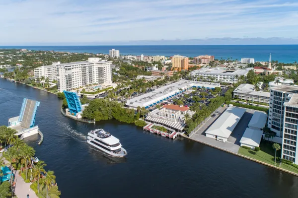 $299,000 | 14407 VÃa Royal, Unit 1, Delray Beach, FL 33446