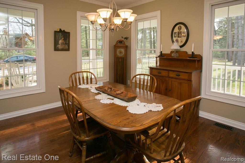 8641 Chambers Road Pinckney, MI 48169 - Photo 9 of 59 4Y0A8980.jpg