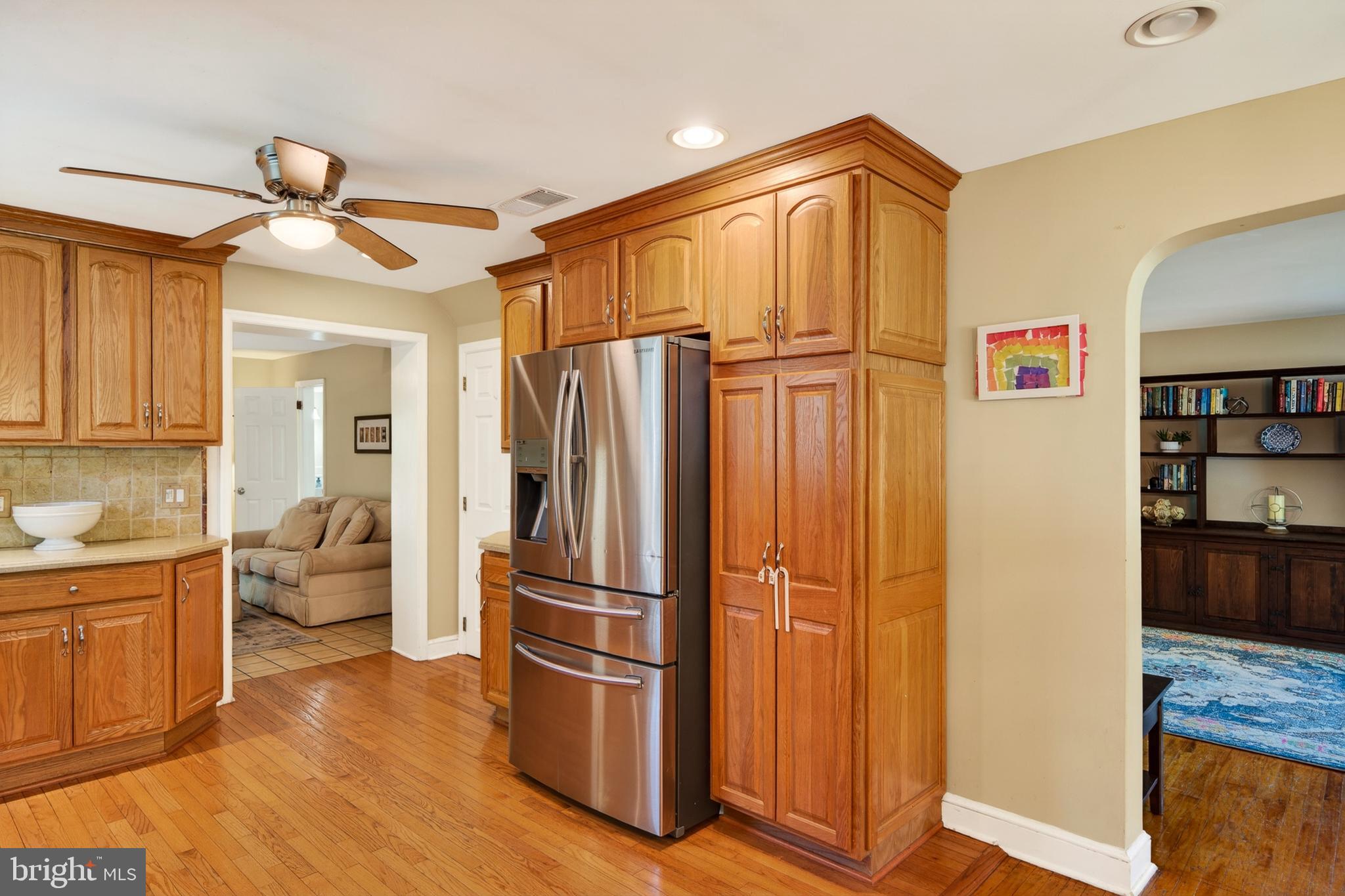 122 Ashwood Road Springfield, PA 19064 - Photo 4 of 48