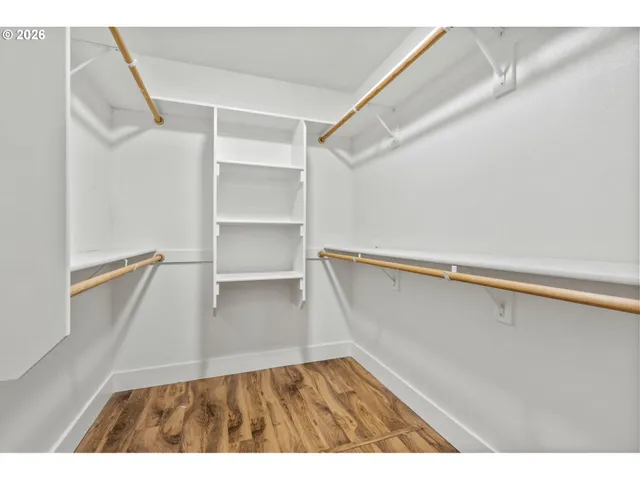 $365,000 | 1075 12th Avenue, Sweet Home, OR 97386