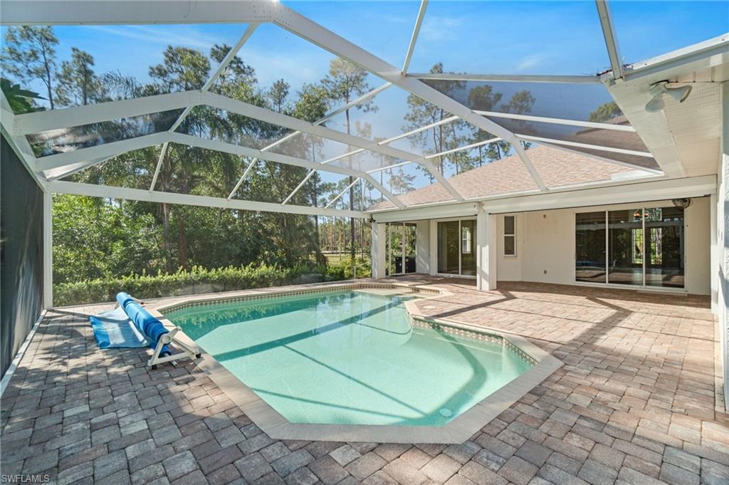1158 Oakes Boulevard Naples, FL 34119 - Photo 35 of 40