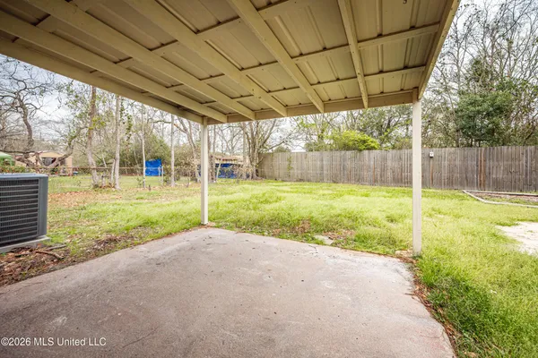 $1,750 | 6217 Browning Drive, Ocean Springs, MS 39564