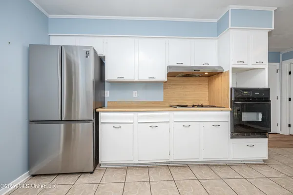 $1,750 | 6217 Browning Drive, Ocean Springs, MS 39564