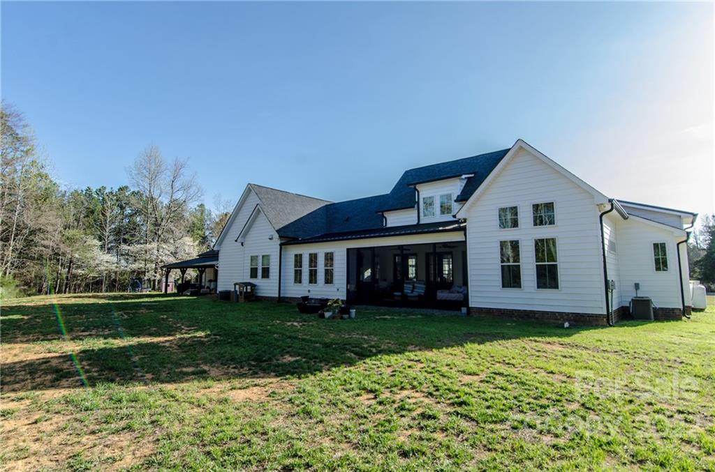 9518 Brief Road Charlotte, NC 28227 - Photo 14 of 48 Gallery Image 14