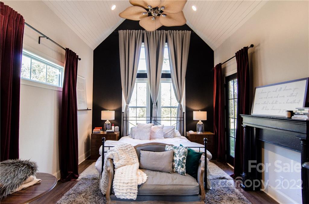 9518 Brief Road Charlotte, NC 28227 - Photo 3 of 48 Gallery Image 3