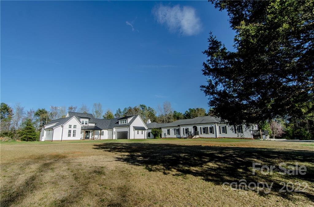 9518 Brief Road Charlotte, NC 28227 - Photo 7 of 48 Gallery Image 7