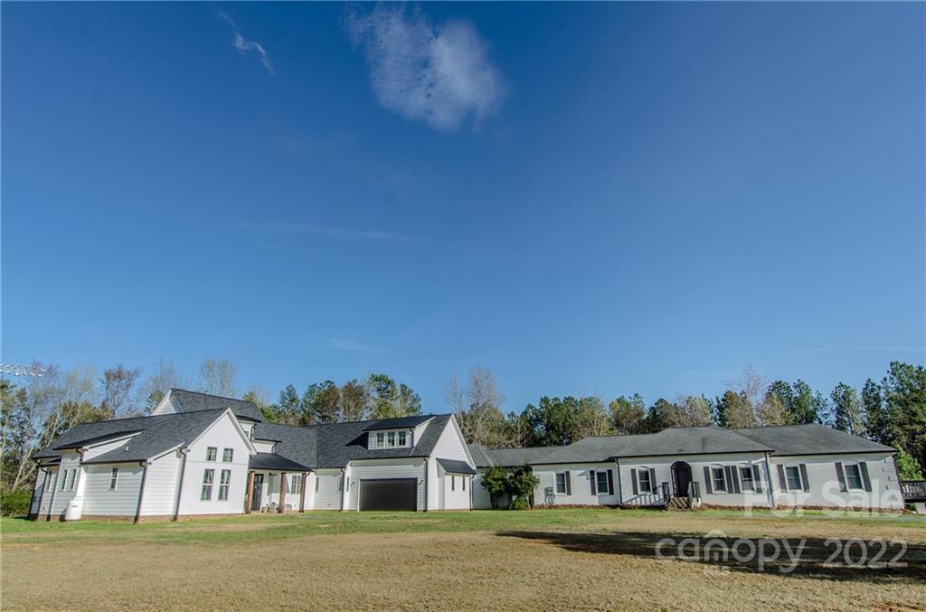 9518 Brief Road Charlotte, NC 28227 - Photo 8 of 48 Gallery Image 8