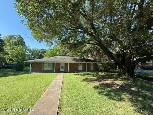 $99,500 | 812 Meadowbrook Lane, Tylertown, MS 39667