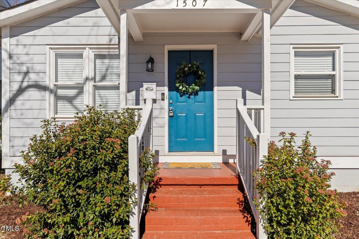 1507 East Jones Street Raleigh, NC 27610 - Photo 4 of 35 06-1507 E Jones St
