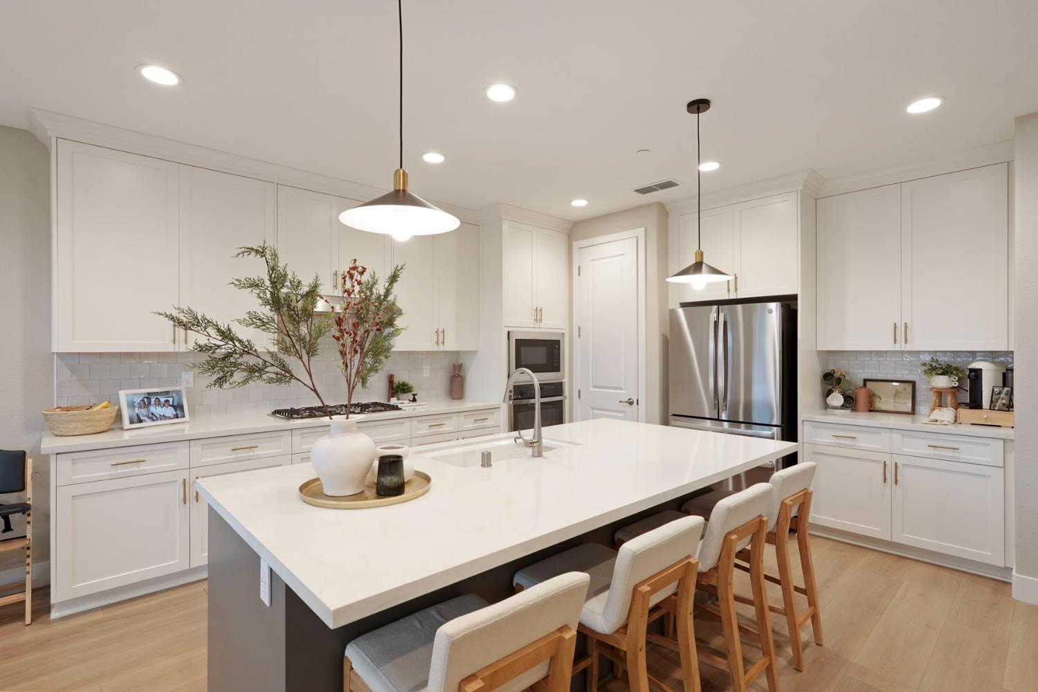 2784 Grove Street Lodi, CA 95242 - Photo 19 of 35