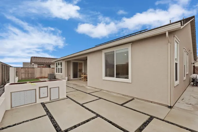 $680,000 | 2784 Grove Street, Lodi, CA 95242