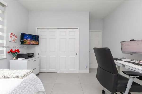 $7,500 | 2614 Oakbrook Court, Unit 2614, Weston, FL 33332