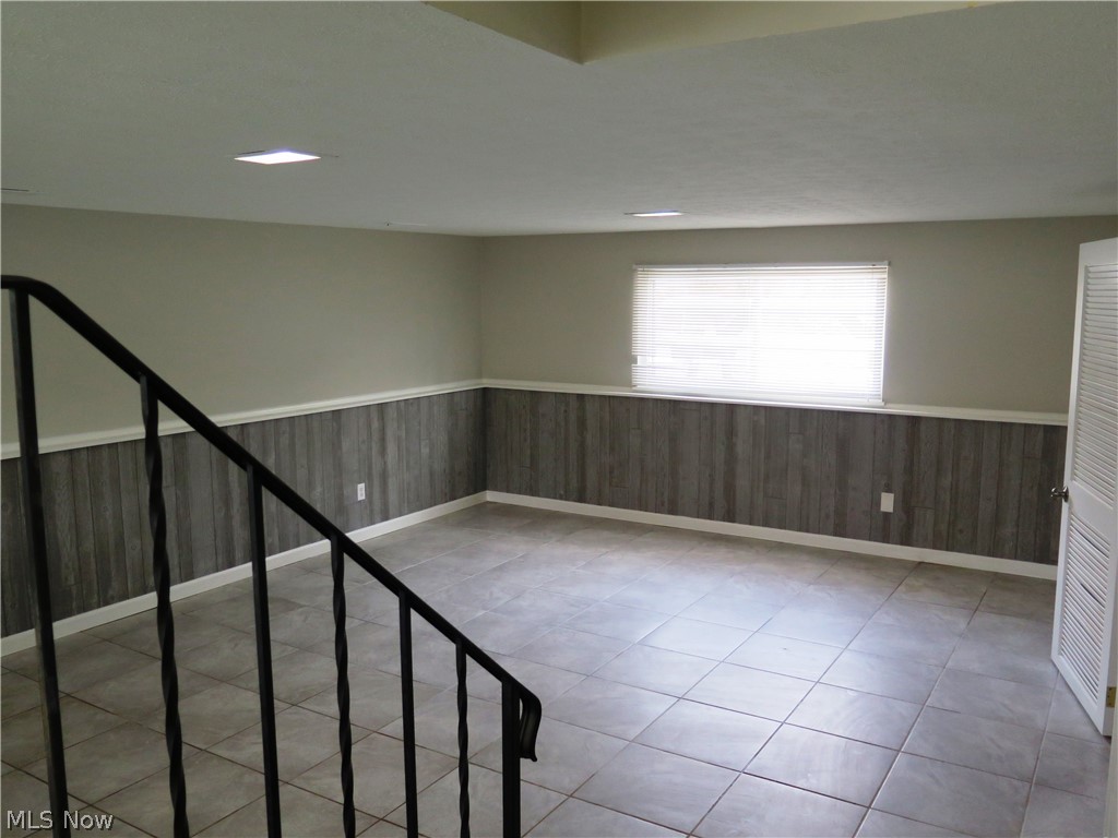 5177 Lear Nagle Road North Ridgeville, OH 44039 - Photo 9 of 17