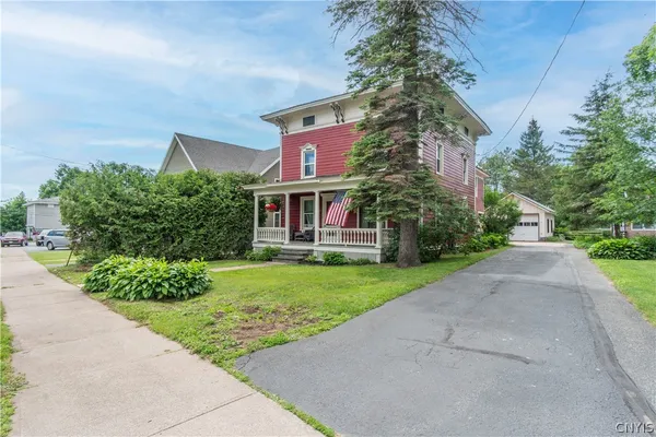 $320,000 | 9897 Highway 812, Croghan, NY 13327