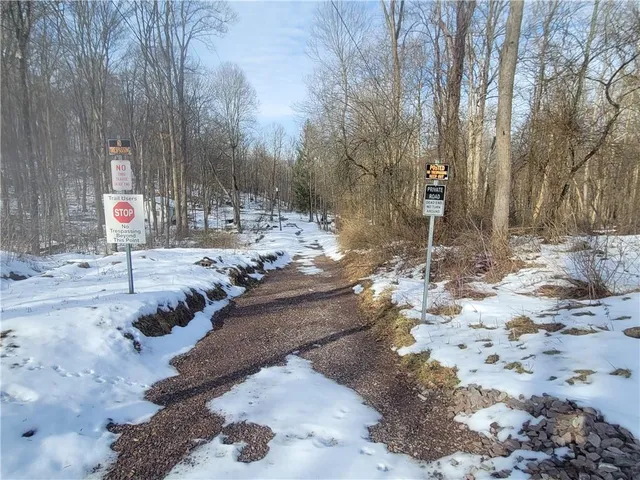 $19,000 | 5-7 Laurel Road, Addison, PA 15411