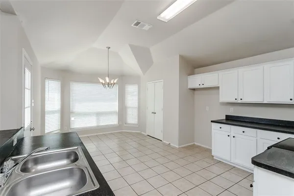 $2,200 | 1017 Caleb Street, Burleson, TX 76028