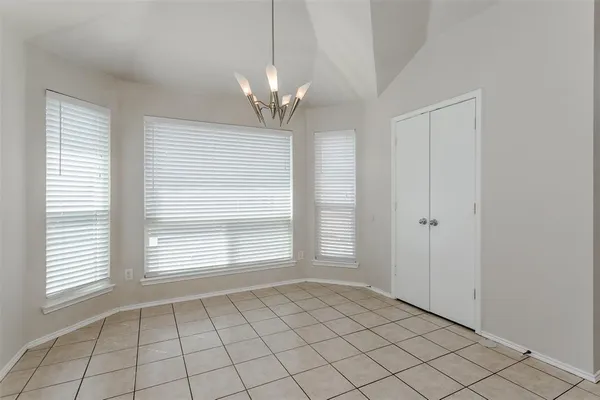 $2,200 | 1017 Caleb Street, Burleson, TX 76028