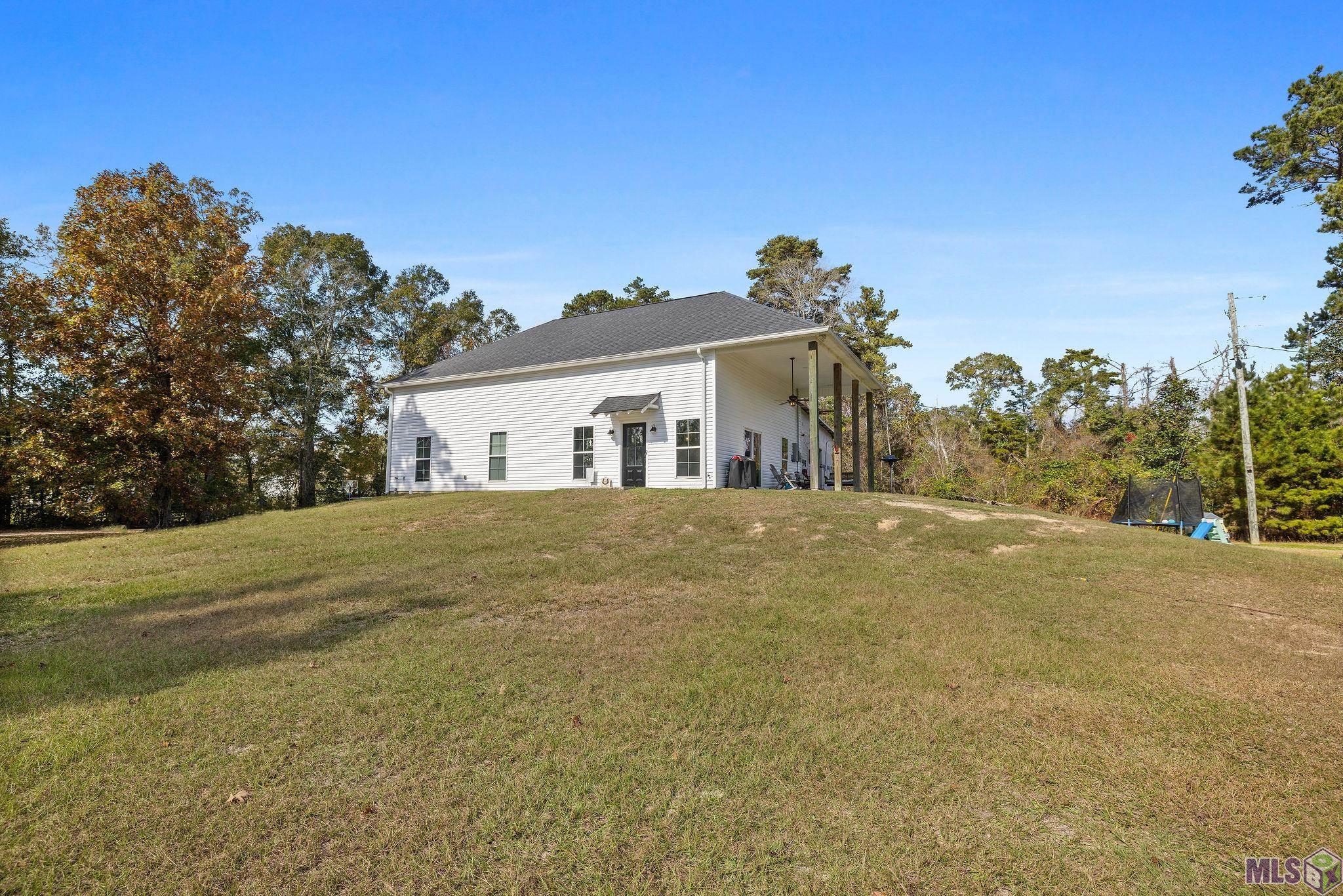 32028 North Doyle Road Holden, LA 70744 - Photo 24 of 37