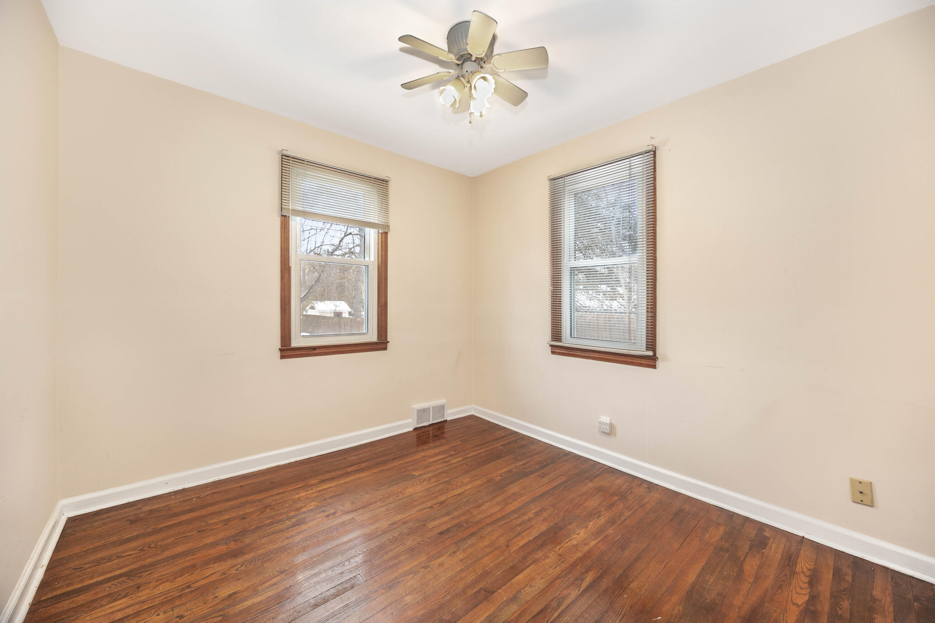 1375 Baker Road Dexter, MI 48130 - Photo 10 of 30 025_16