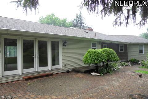 550 Center Road Akron, OH 44319 - Photo 2 of 19