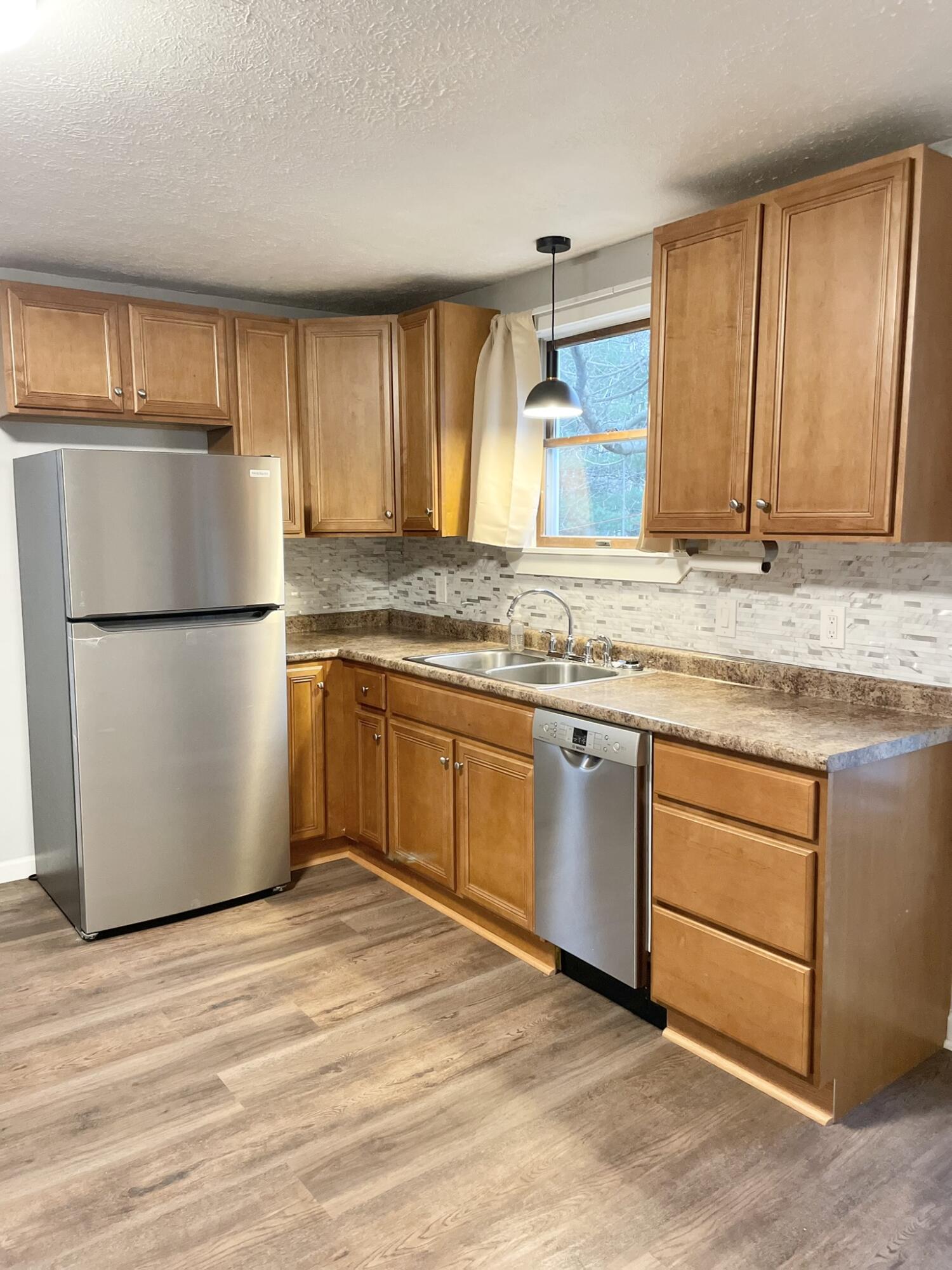 57 Hill Street Saco, ME 04072 - Photo 3 of 59 1st Floor Apt - Kitchen